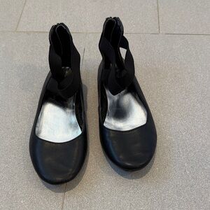 Nina Black Ballet Flats with Elastic Straps